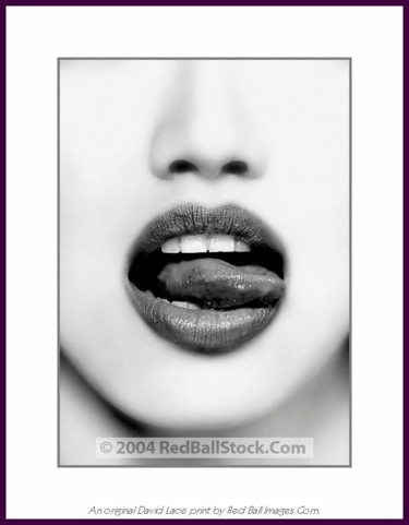 Photographie intitulée "Lip Tease" par David Lace, Œuvre d'art originale