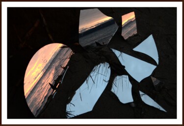 Fotografie mit dem Titel "reflections" von Kalender Atakul, Original-Kunstwerk, Analog Fotografie