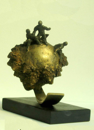 Sculpture titled "Romanesco.jpg" by Anne De Crécy, Original Artwork, Metals
