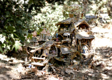 Fotografie getiteld "The Fairy Castle an…" door Debbie And Mike Schramer, Origineel Kunstwerk, Digitale fotografie