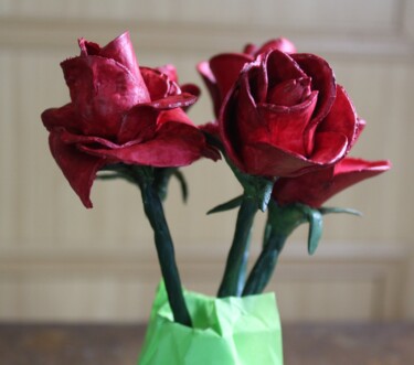 Sculpture intitulée "Red Rose" par Deborah Pain, Œuvre d'art originale, Argile