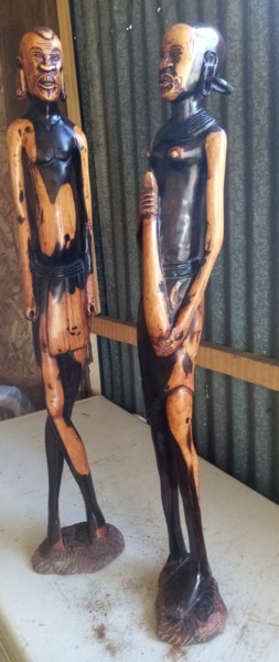Rosewood maasai couple Sculpture intitulée "Rosewood maasai cou…" par Obed Omwange, Œuvre d'art originale, Bois