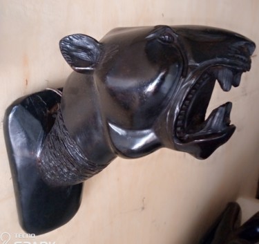 Sculpture titled "Ebony cheetah  head…" by Obed Omwange, Original Artwork, Wood