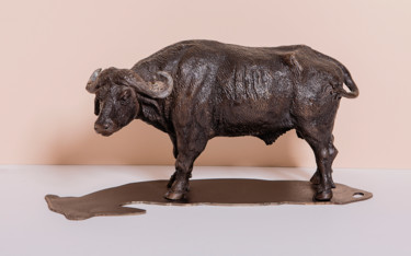 Sculpture titled "buffle caffer" by Christian Duvette Sculpteur Animalier, Original Artwork, Metals