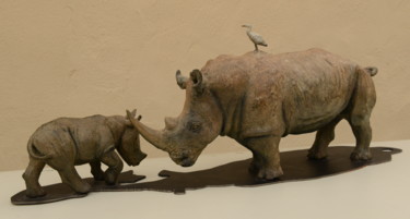 Sculpture titled "RHINOCEROS BLANC ET…" by Christian Duvette Sculpteur Animalier, Original Artwork, Bronze