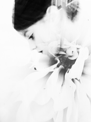 Photography titled "B&W English Romance" by Delphine Margau, Original Artwork, Digital Photography