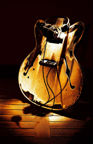 Fotografía titulada "Guitar ¨Lo que no s…" por Aleksei Perez Demchenko, Obra de arte original