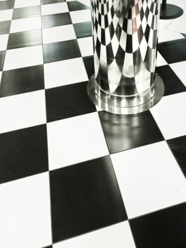 Φωτογραφία με τίτλο "Checkmate" από Denis Sukhinin, Αυθεντικά έργα τέχνης, Μη χειραγωγημένη φωτογραφία