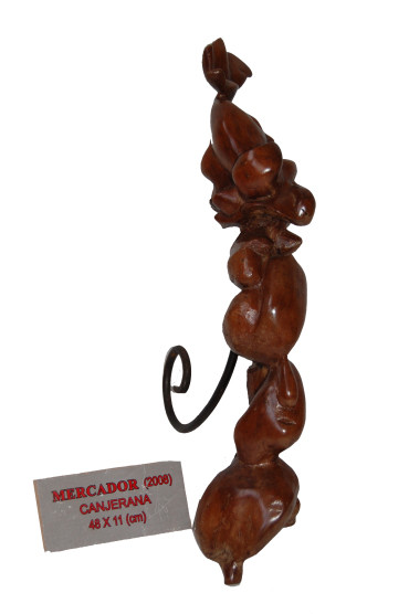 Sculpture titled "Escultura de Madeir…" by Denis Abreu, Original Artwork, Wood