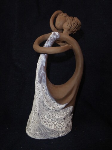 Sculpture titled "Danse" by Mariejo Cottaz, Original Artwork, Terra cotta