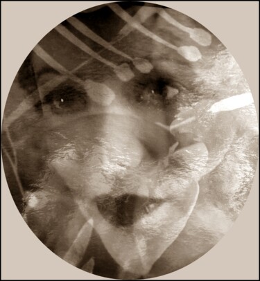 Photographie intitulée "Le masque" par Denise Arsac Coustoulin, Œuvre d'art originale, Photographie manipulée
