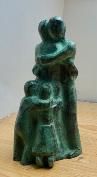 Sculpture titled "Petite Famille Bron…" by Denis Thebaudeau, Original Artwork, Bronze