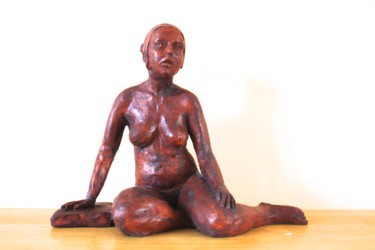 Sculpture titled "Zélie" by Denis Thebaudeau, Original Artwork, Terra cotta
