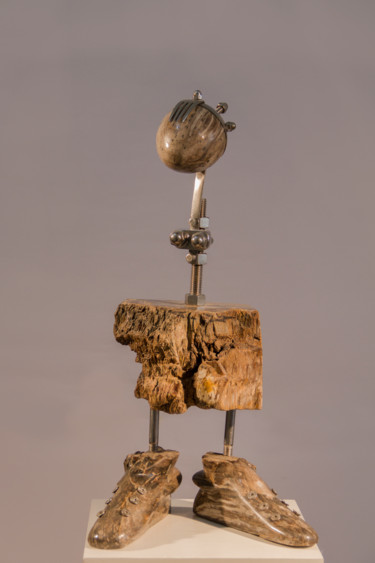 Sculpture titled "Hipotenusa" by Desamoa, Original Artwork