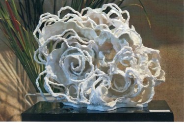 Sculpture intitulée "Vibration nuageuse" par Roseline Deschamps, Œuvre d'art originale, Techniques mixtes