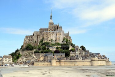 Photographie intitulée "Mont St Michel" par Desnoyers, Œuvre d'art originale