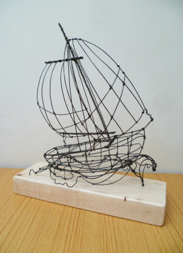 Skulptur mit dem Titel "Sculpture bateau en…" von Diana Delaplace, Original-Kunstwerk, Draht