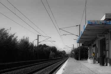 Fotografie getiteld "La gare de Boulouri…" door Didier Bloch, Origineel Kunstwerk, Digitale fotografie