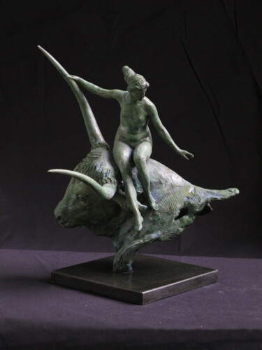 Sculpture titled "Европа" by Dmitrii Krivonosov, Original Artwork, Bronze