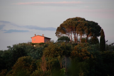 Fotografie getiteld "40. Tuscan house in…" door Doen, Origineel Kunstwerk, Digitale fotografie
