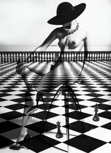 Fotografia zatytułowany „la Joueuse d'échecs” autorstwa Dodi Ballada, Oryginalna praca, Fotografia cyfrowa