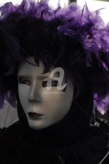 Photography titled "masque vénitien" by Dominick, Original Artwork, Other