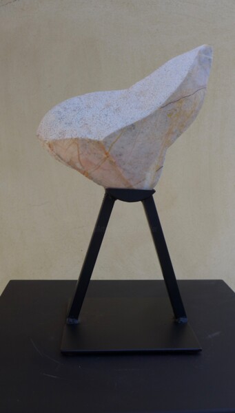 제목이 "ENVOL"인 조형물 Dominique Ferrandon-Lamy로, 원작, 돌