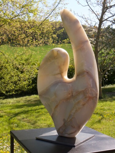 Sculpture titled "DOMINATION" by Dominique Ferrandon-Lamy, Original Artwork, Stone