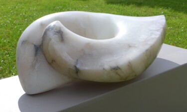 Скульптура под названием "SPIRALBA" - Dominique Ferrandon-Lamy, Подлинное произведение искусства, Камень
