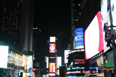 Photographie intitulée "Times Square 16" par Dominique Goujard, Œuvre d'art originale