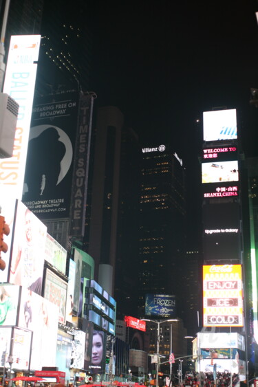 Фотография под названием "Times Square 46" - Dominique Goujard, Подлинное произведение искусства