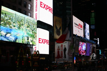 Photographie intitulée "Times Square 65" par Dominique Goujard, Œuvre d'art originale