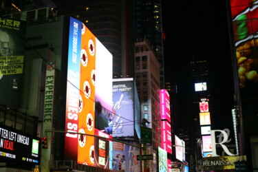 Photographie intitulée "Times Square 73" par Dominique Goujard, Œuvre d'art originale