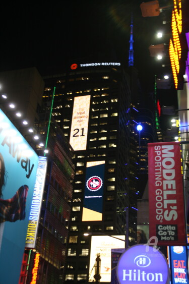 Фотография под названием "Times Square 89" - Dominique Goujard, Подлинное произведение искусства