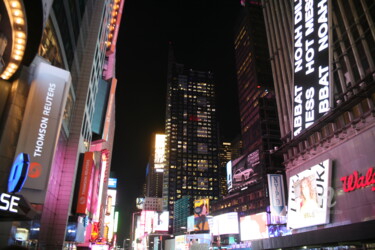 Photographie intitulée "Times Square 105" par Dominique Goujard, Œuvre d'art originale