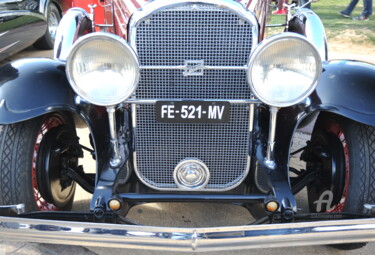 Photographie intitulée "2420 voiture ancien…" par Dominique Goujard, Œuvre d'art originale, Photographie numérique