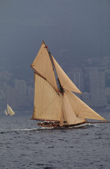 Photographie intitulée "Toute voile dehors" par Dominique Leroy, Œuvre d'art originale