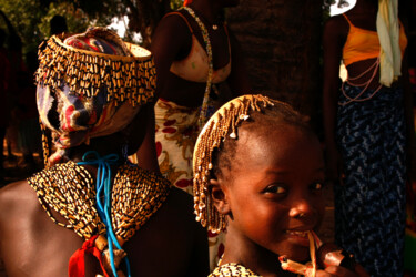 Photographie intitulée "Casamance. Fille du…" par Dominique Leroy, Œuvre d'art originale