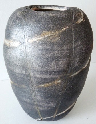 Artcraft titled "Vase galet" by Roc N' Bol, Original Artwork