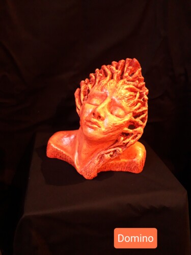 Sculpture titled "Thalassa . La déess…" by Domino, Original Artwork, Clay