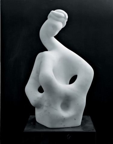 Sculpture titled "dolcezza" by Donatella Richtman, Original Artwork, Stone
