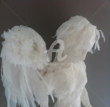 Sculpture intitulée "Ange blanc" par Madorssane, Œuvre d'art originale, Plastique