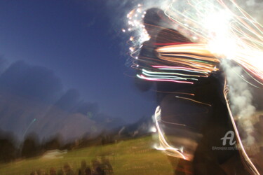 Photography titled "Embrasement festif" by Duc Evelyna, Original Artwork, Light Painting