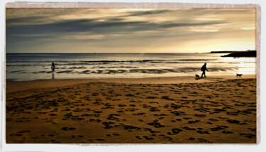Fotografie getiteld "Early morning beach…" door Duncan Bennett, Origineel Kunstwerk, Digitale fotografie