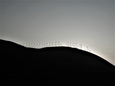 Photographie intitulée "Windmills" par Eve-Anne Trehin, Œuvre d'art originale, Photographie numérique
