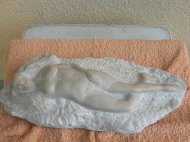 Sculpture titled "Vénus éveillée" by Bernard Lougarre, Original Artwork