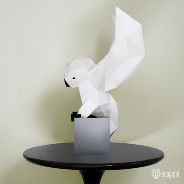 Skulptur mit dem Titel "DIY papercraft: Scu…" von Ecogami, Original-Kunstwerk, Papier