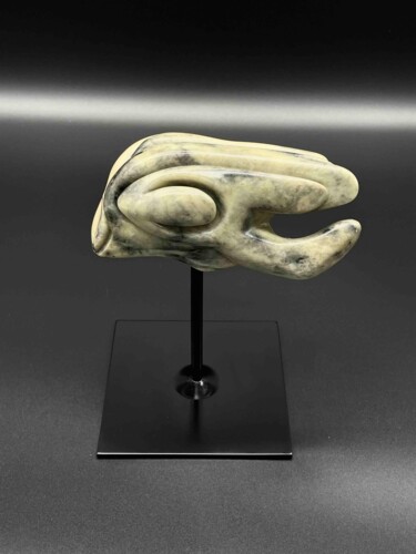 Escultura titulada "Fossile" por Edith Bk, Obra de arte original, Piedra