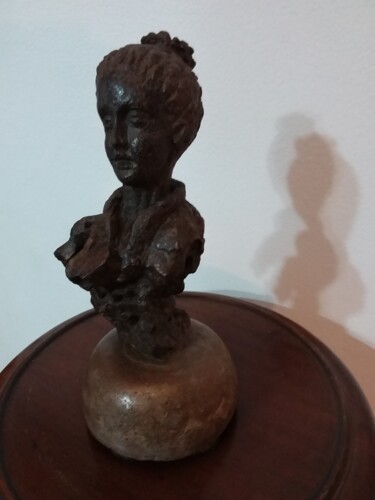 Γλυπτική με τίτλο "Busto di donna" από Edo Romildo Chiari, Αυθεντικά έργα τέχνης, Πέτρα