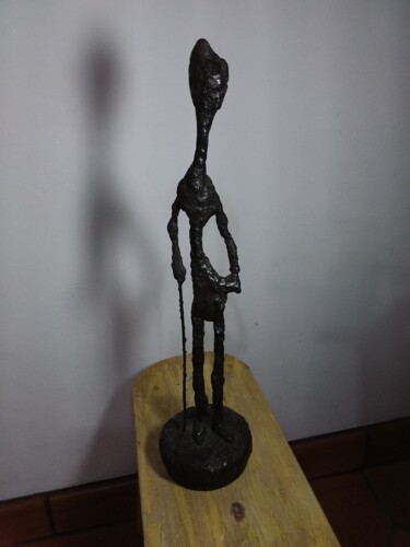 Sculpture titled "Personaggi informale" by Edo Romildo Chiari, Original Artwork, Metals